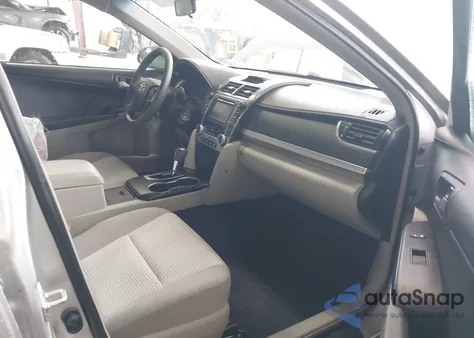 2012 Toyota Camry Le z USA, uszkodzony, nr VIN 4T1BF1FK1CU029876